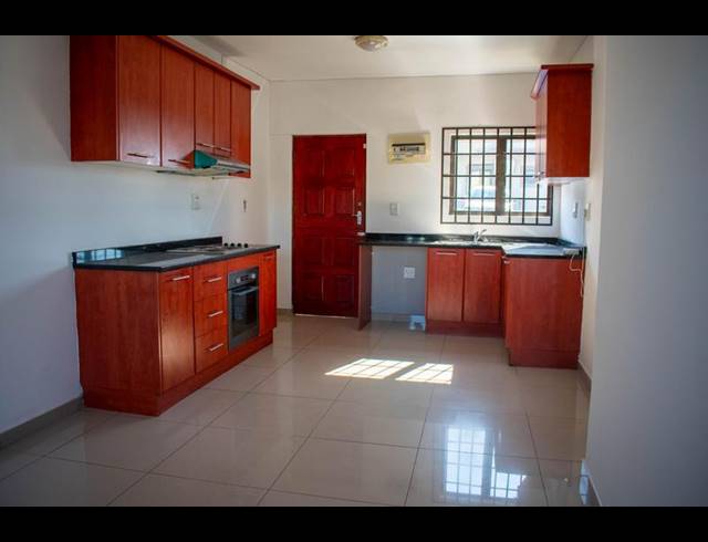 3 BEDROOM CLUSTER FOR SALE IN SUNFORD